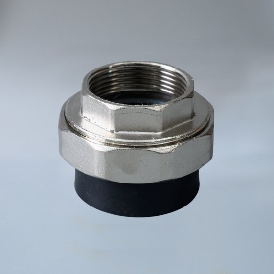 PE內(nèi)絲活接